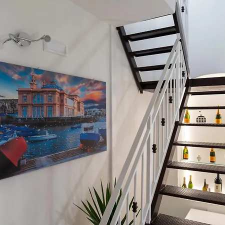 La Corte Проживание в семье Бари