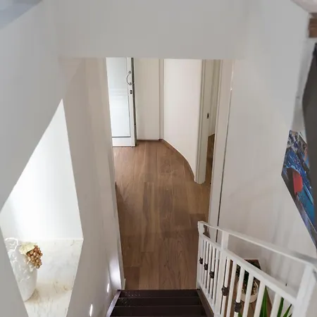 La Corte Homestay Bari